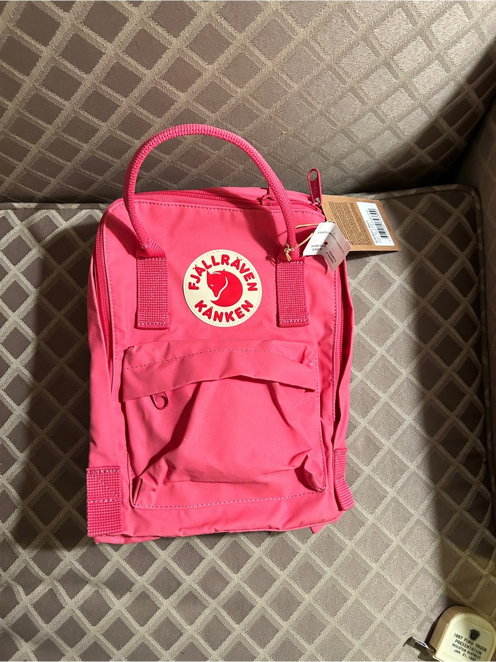 NWT Fjallraven Kånken Mini Backpack - Hot Pink